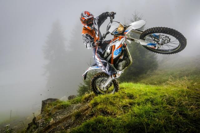 93353_ktm_freeride_e_action_1024.jpg_2000_0