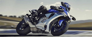 2015新型 YAMAHA R1 公開!!