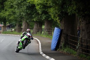 Isle of Man TT（マン島TT）2015年のプレビュー映像を公開！！