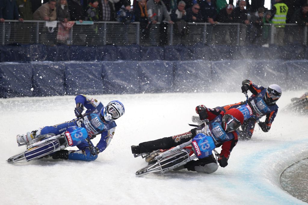 FIM公認 ロシアの 氷上バイクレース がすごい！！！