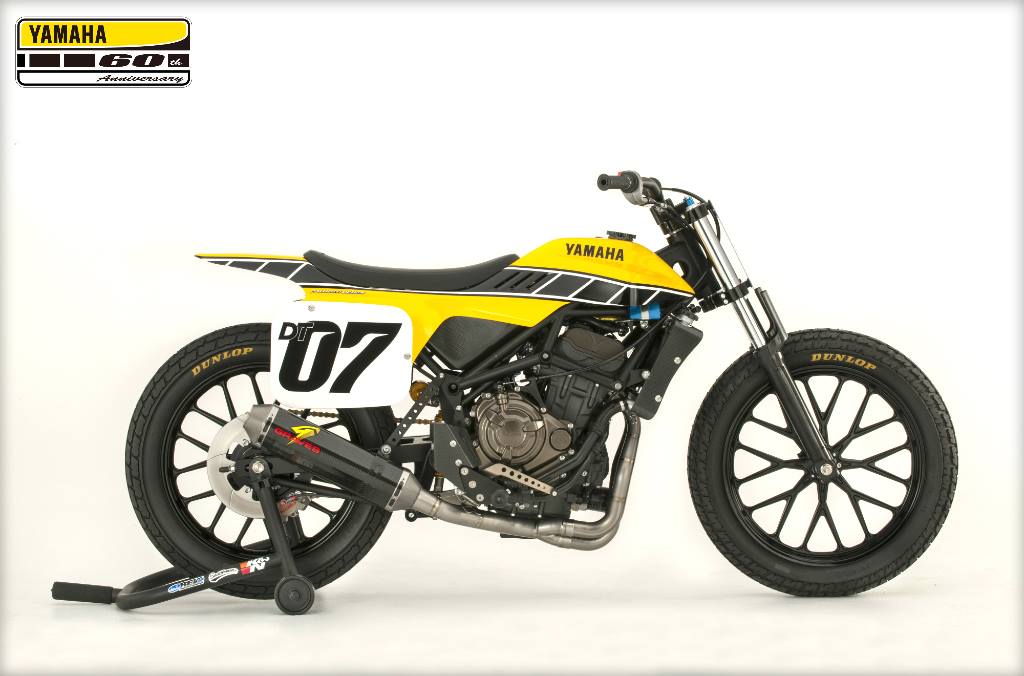 yamaha-dt-07-in-anniversary-livery-mixes-flat-track-and-mt-07-genes_1