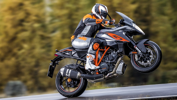 KTM 1290 Super Duke GT 公開!!