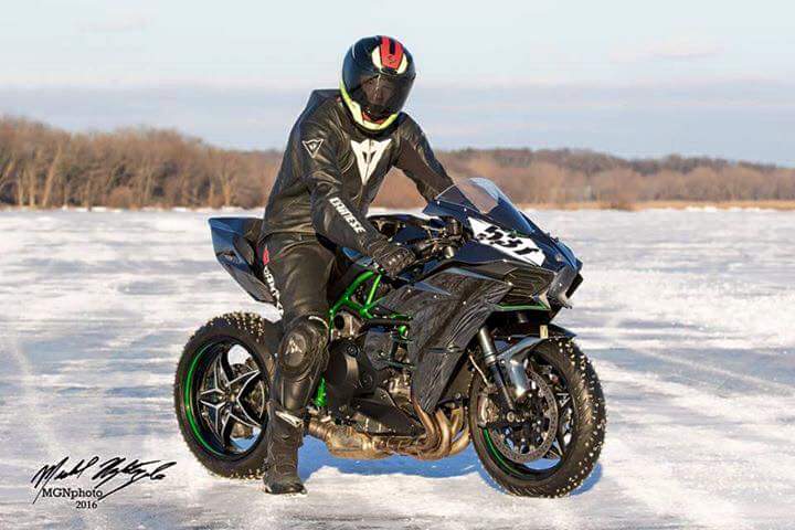 new-world-s-fastest-wheelie-on-ice-attempt-this-weekend_3