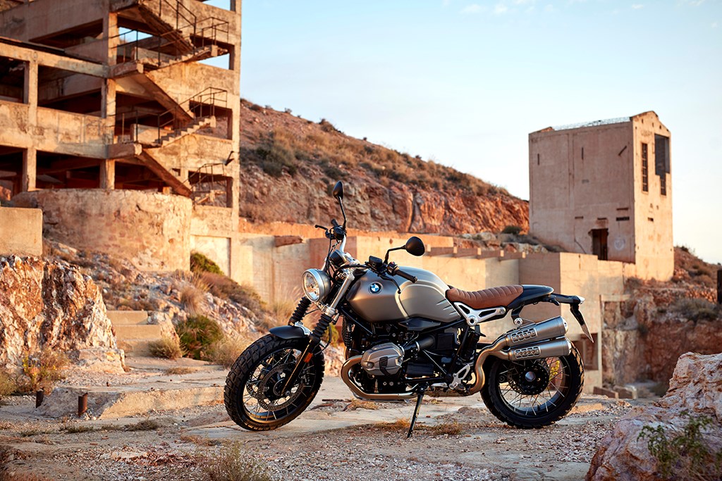 bmw-reveals-new-r-ninet-scrambler-details_17