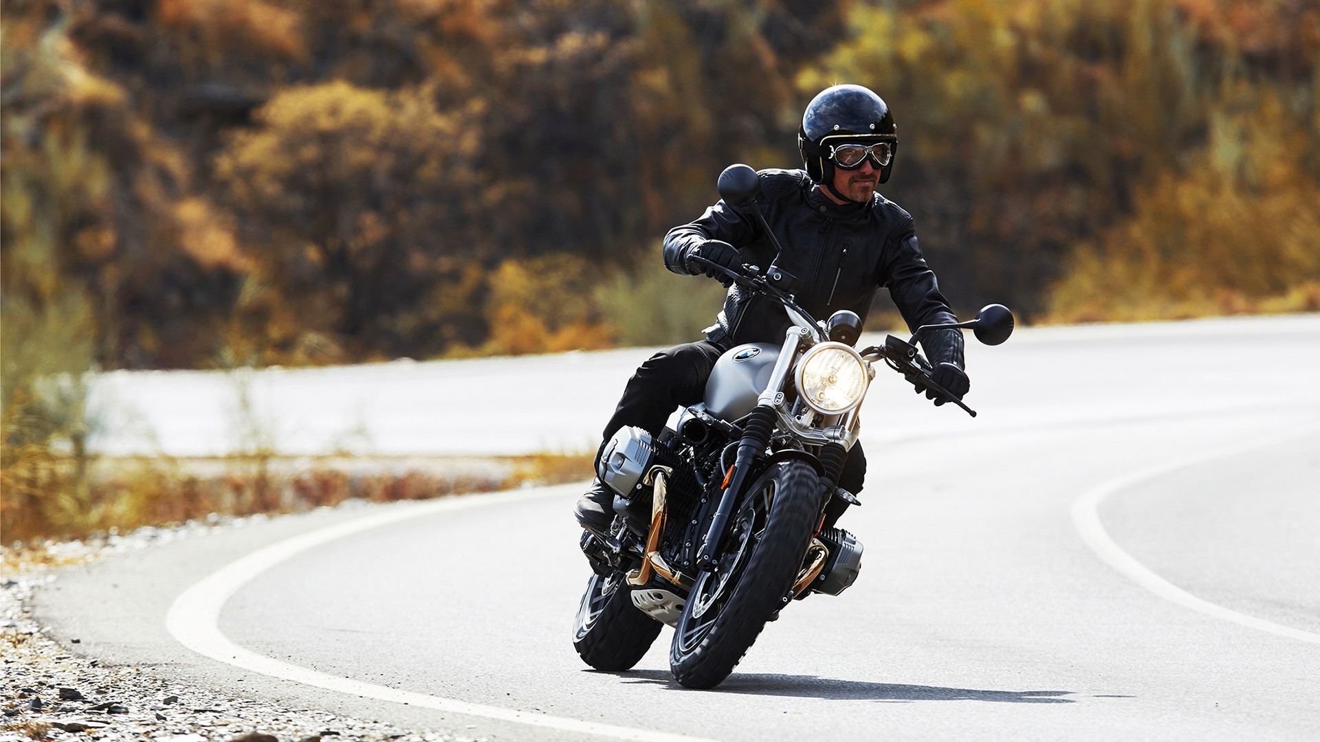 bmw-reveals-new-r-ninet-scrambler-details_28