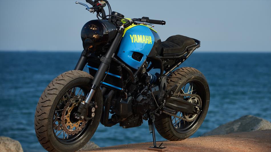 yamaha-yard-built-xsr700-otokomae-by-ad-hoc-is-a-minimalist-cafe-racer_23