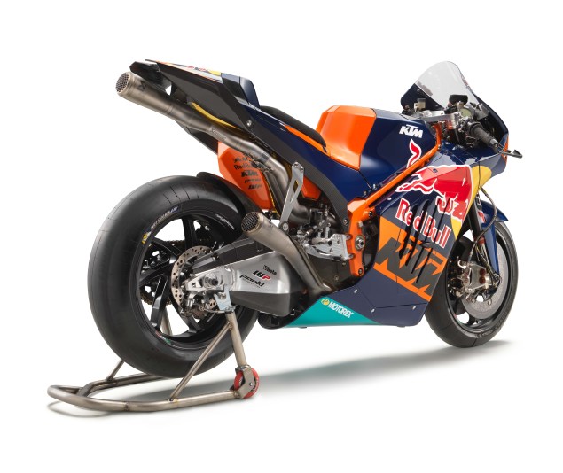 2017-KTM-RC16-MotoGP-official-livery-04