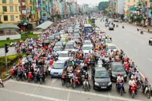 ベトナム ハノイ政府が2025年都市部バイク乗り入れ禁止を検討中！