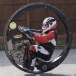 一輪車バイクが最高速レコードを更新！！