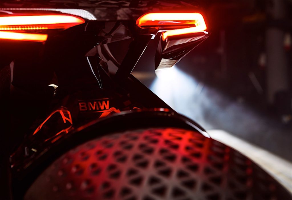 bmw-motorrad-previews-future-bike-through-vision-next-100-concept_25