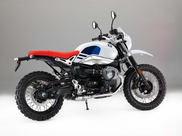 2017-bmw-r-ninet-urban-gs-64