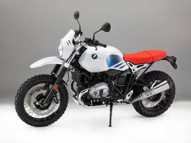 2017-bmw-r-ninet-urban-gs-65