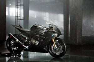 BMW S1000RR HP4 Race カーボンずくしマシンのフォトギャラリー！