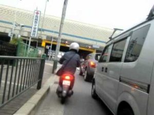 バイク乗りのすり抜けに対するご意見集