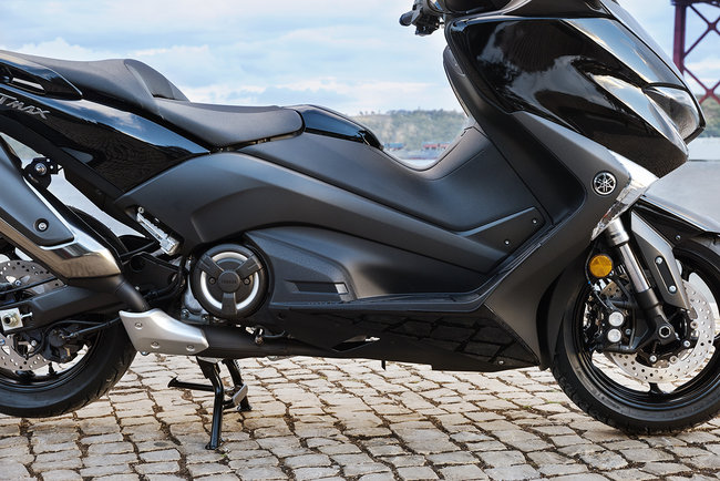 yamaha-tmax-2017_26
