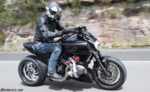 225馬力のDiavel(ディアベル)ターボバイクがすごい！