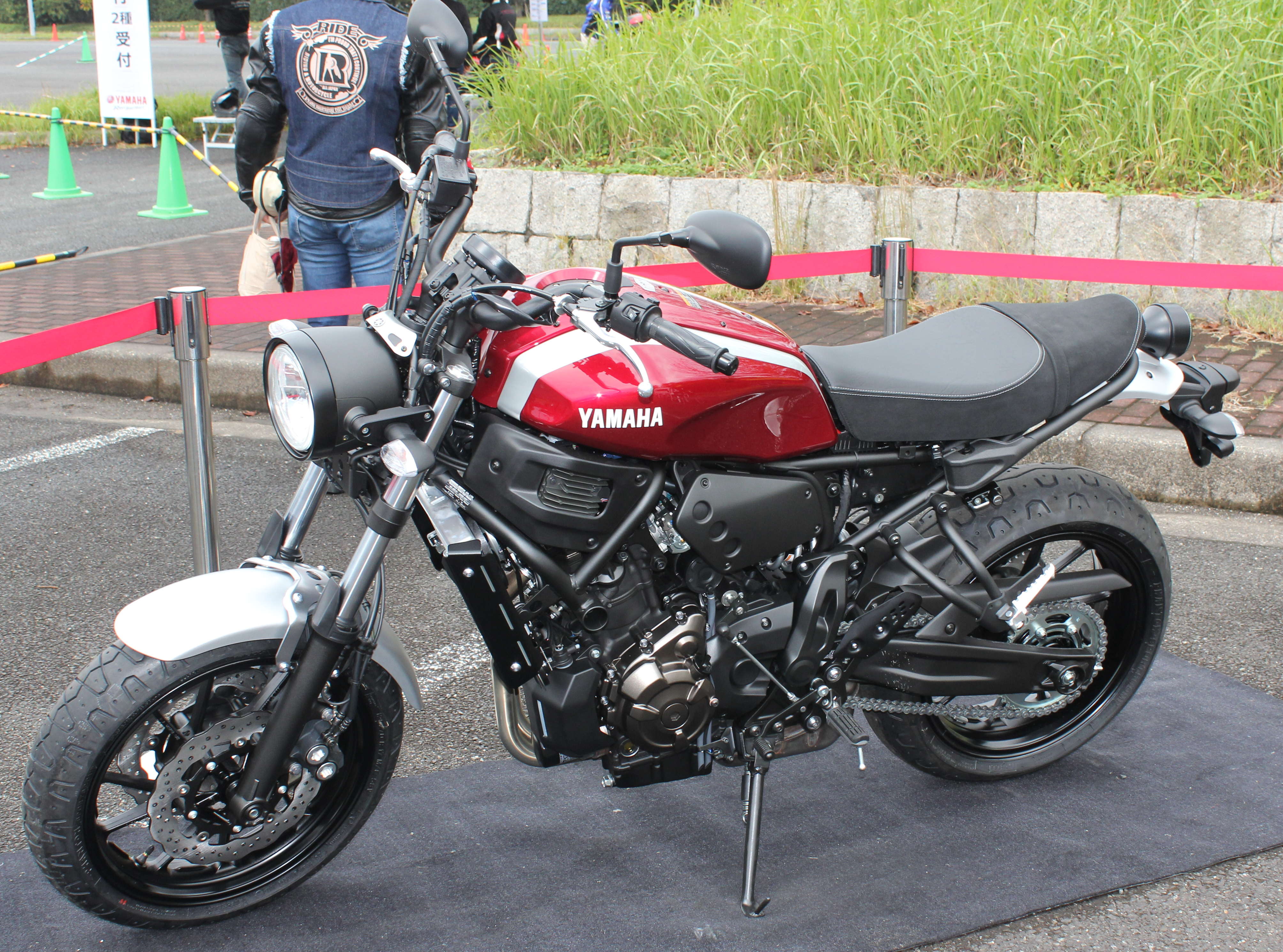 ヤマハ YAMAHA XSR700新登場！展示会で触れた「ネオレトロ」とは？