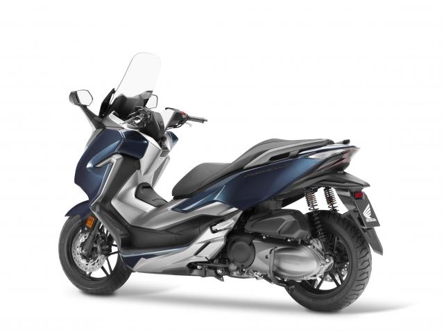 Honda 新型forza300 250公開 新型バイクニュースならモーターサイクルナビゲーター