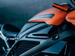 ともさん専用 カワサキから250cc4気筒のスーパースポーツモデル、Ninja ZX-25R