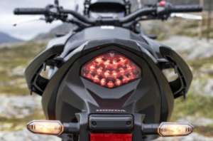 Hondaが新型cbr400r 400xを4月日 金 に発売 400の新しい風が吹く 新型バイクニュースならモーターサイクルナビゲーター