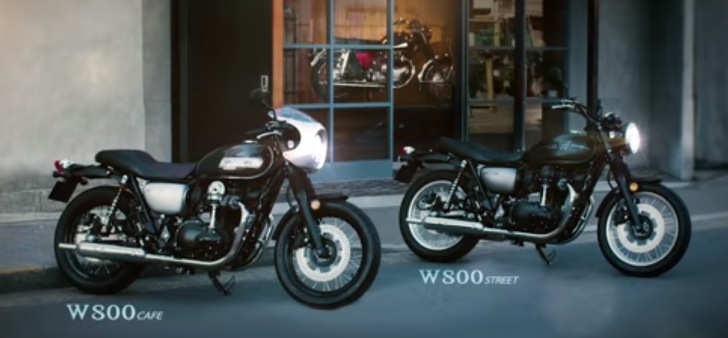 Kawasakiが新型W800 STREET/W800 CAFEの2モデルを3月1日に同時発売！