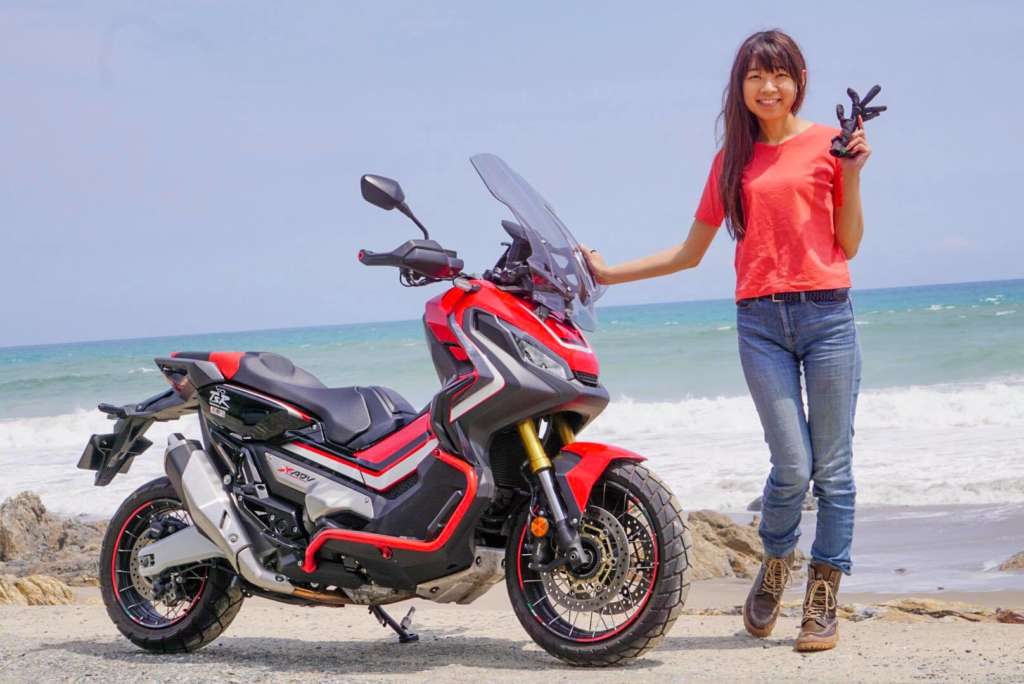 バイク女子 ライダー xadv honda ツーリング