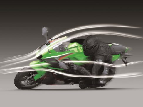 Kawasaki カワサキ Zx 10r Rr公開 マイナーチェンジなのに激変