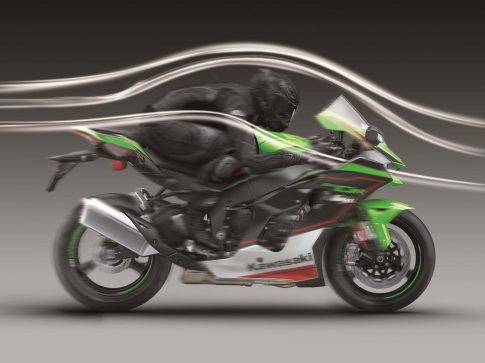 Kawasaki カワサキ Zx 10r Rr公開 マイナーチェンジなのに激変