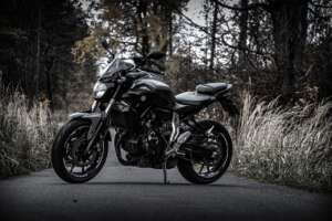 ヤマハFZ6 Fazer S2で迎える大型バイクの洗礼！R6譲りの心臓と官能的なハンドリングについて