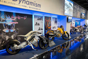 2026年Yamaha次期1000ccモデル大胆予想！R1の行方とCP4エンジンの未来