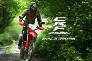 スマホナビ vs バイク用専用ナビ ― ツーリング派が選ぶべき正解