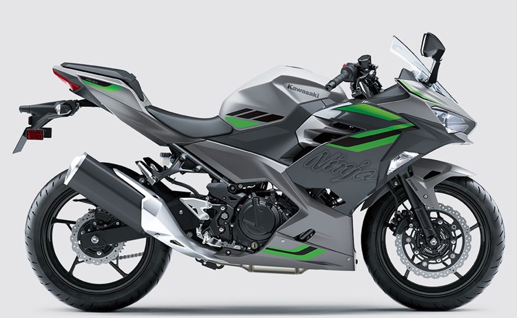カワサキ Ninja 400