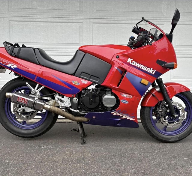 GPX600R対GPZ600R、90年代カワサキ中量級スポーツはどちらを選ぶべきか