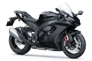 Ninja ZX-10RとZX-6R、サーキット派が選ぶべきはどちらか