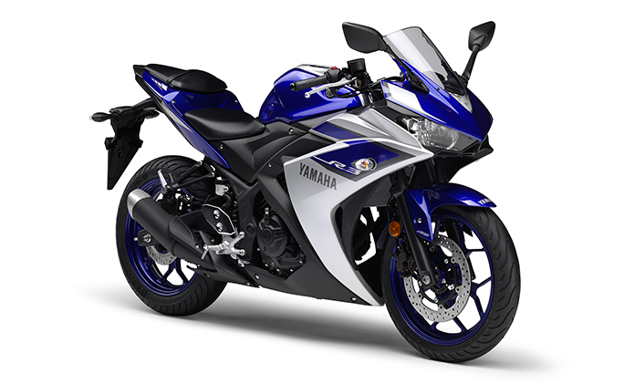 YAMAHA YZF-R3は本当に買いか、初心者女性がMT-07と比べて見えた真実