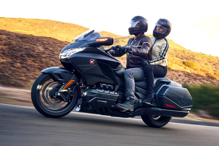 2026年ホンダ最大排気量エンジンって何?通勤ライダー目線でGold Wingを解説